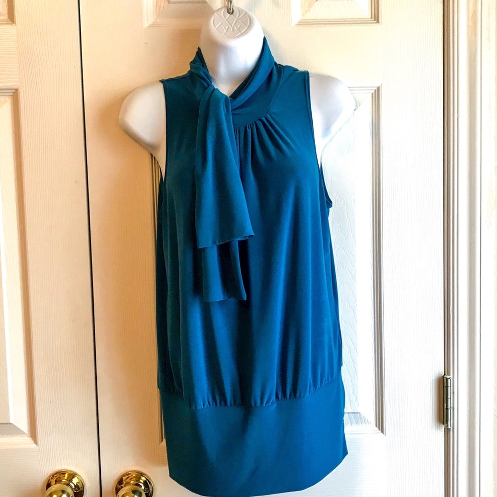 American City Wear Neck Tie Sleeveless Top